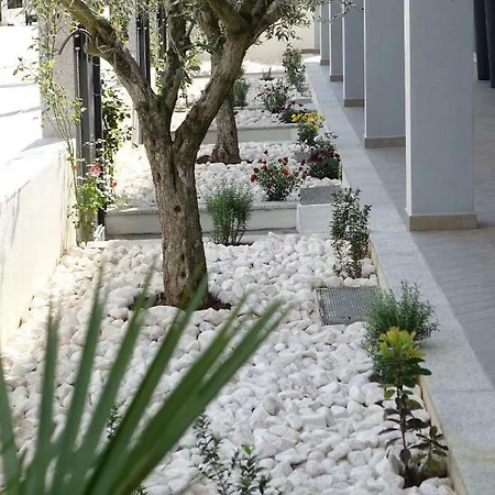 Gli Ulivi Bed & Breakfast *
